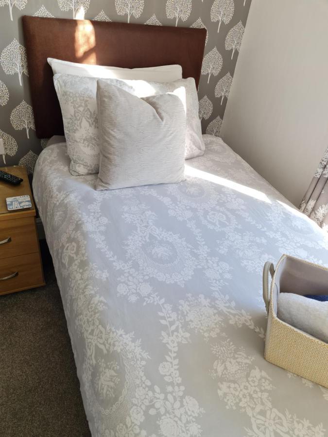 Glascoed Guest House Llandudno Bagian luar foto