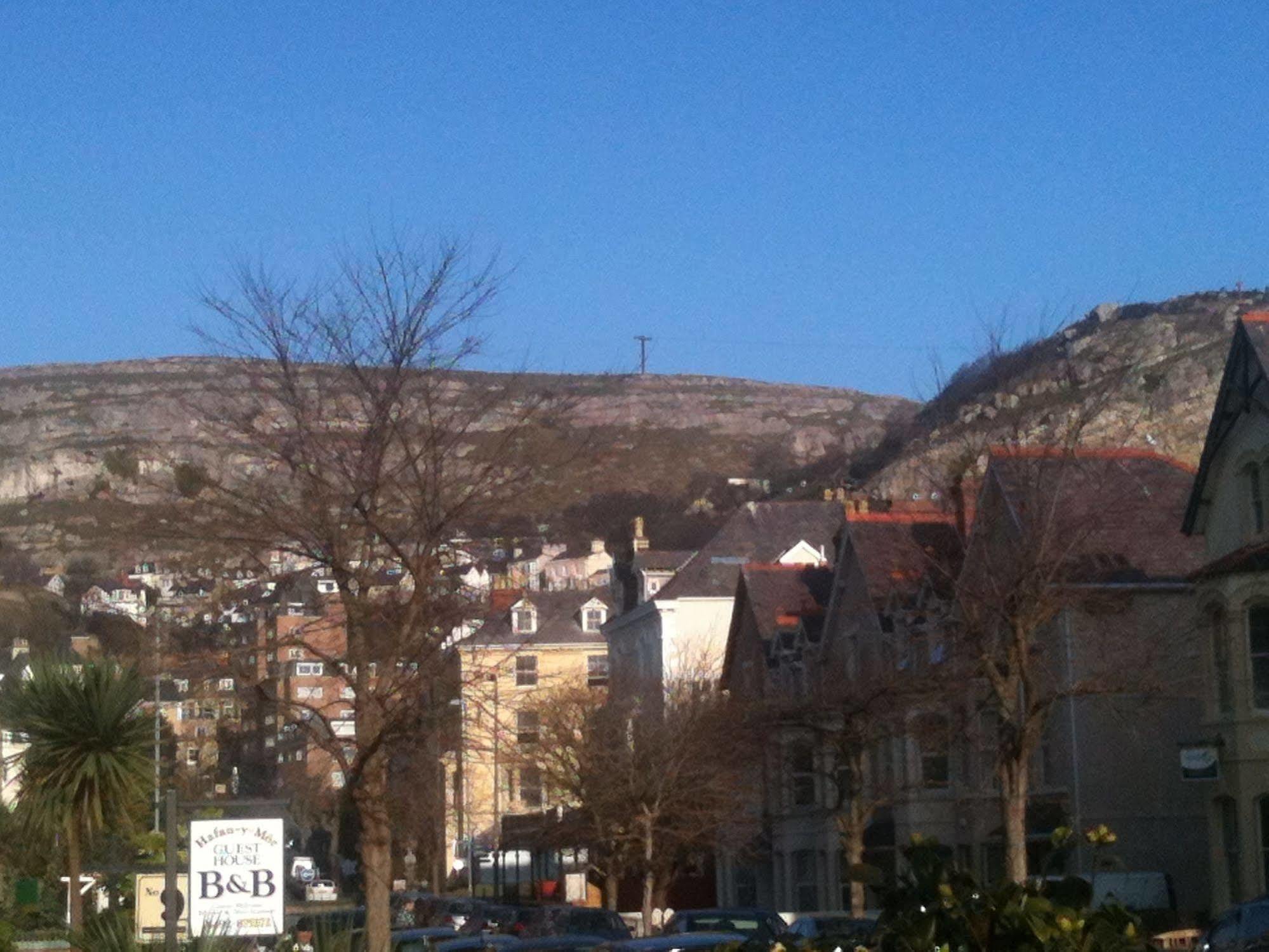 Glascoed Guest House Llandudno Bagian luar foto