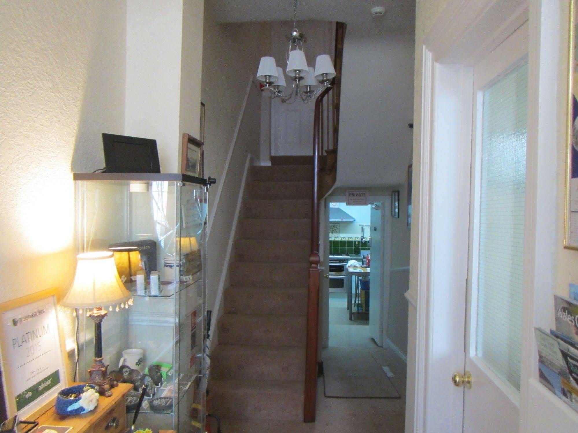 Glascoed Guest House Llandudno Bagian luar foto