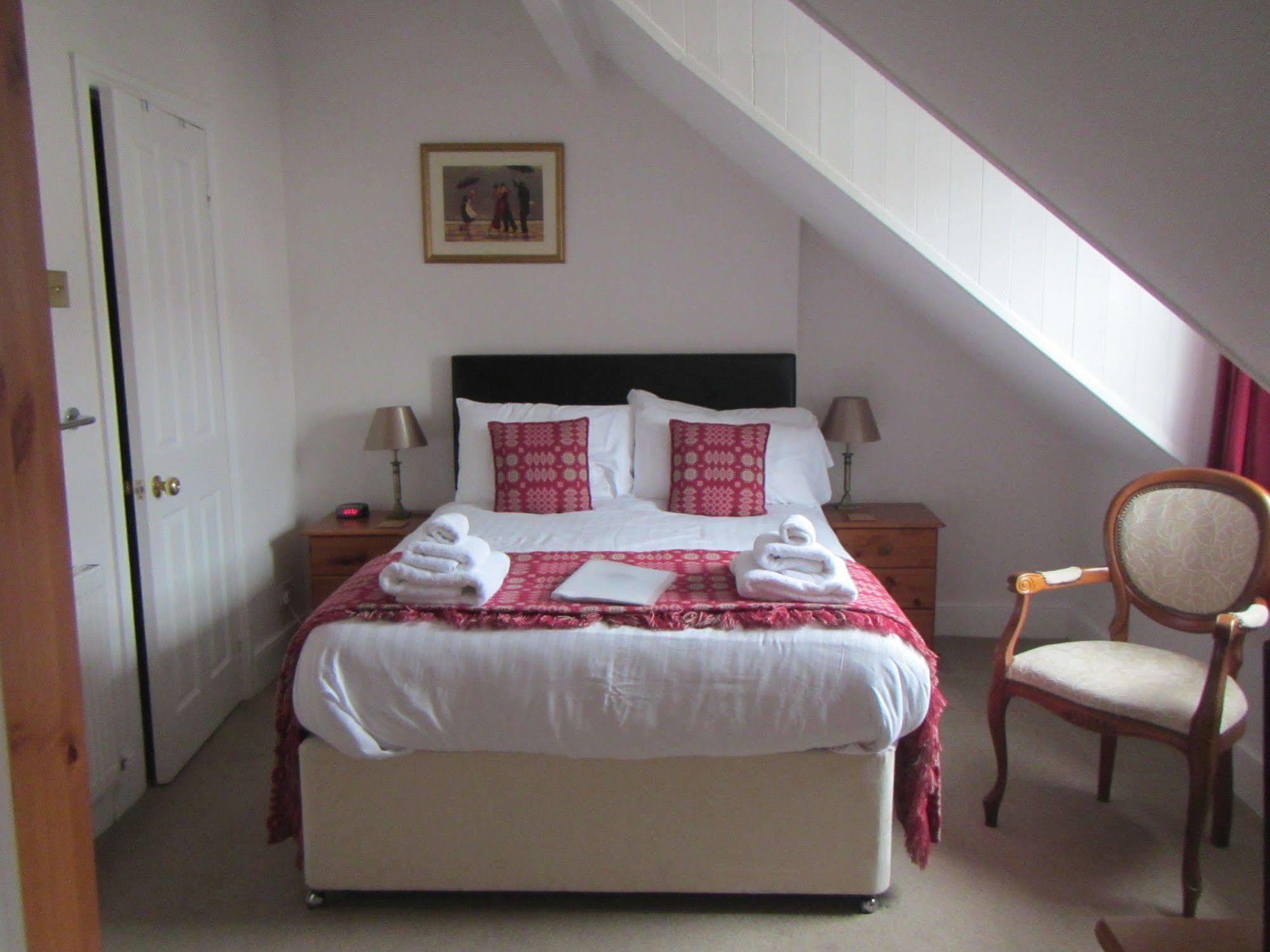 Glascoed Guest House Llandudno Bagian luar foto