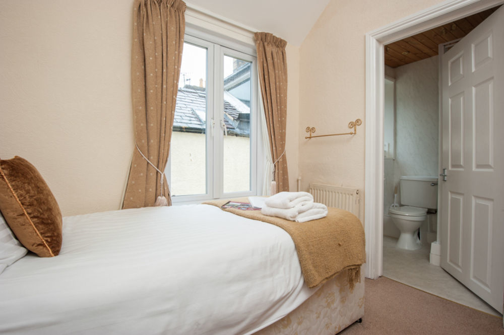 Glascoed Guest House Llandudno Bagian luar foto